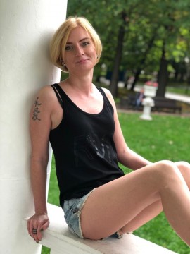 массажистка Елена