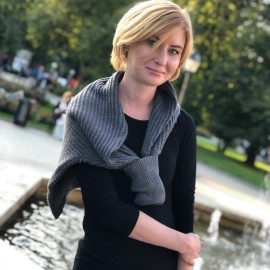 массажистка Елена